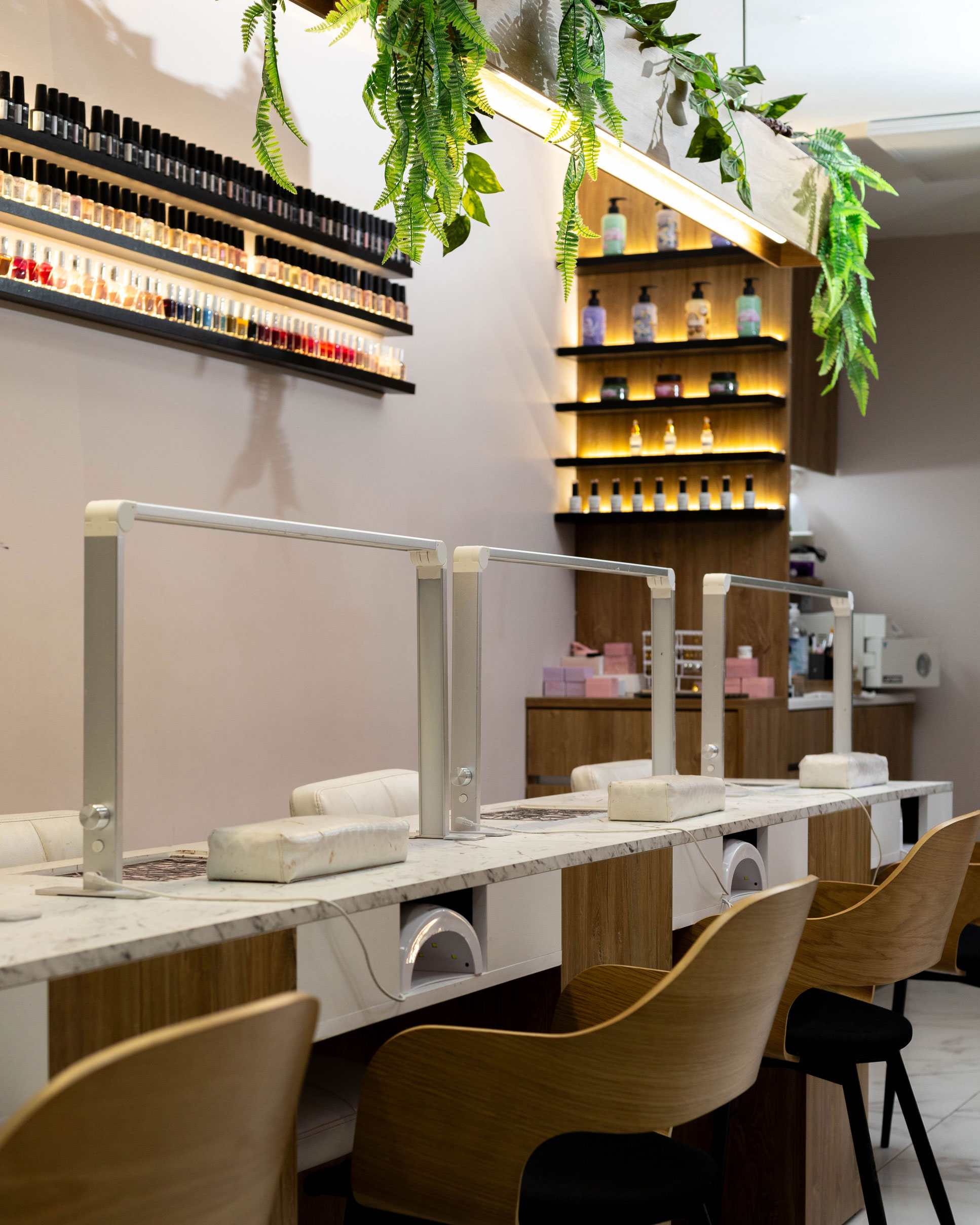 ManiChic Nail Salon gallery 3